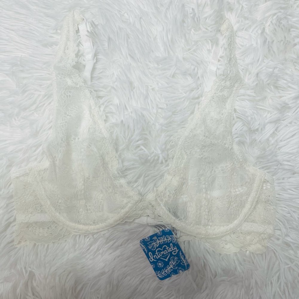 Free People Intimately Lace Underwire Plunge Bra - Picture 8 of 11